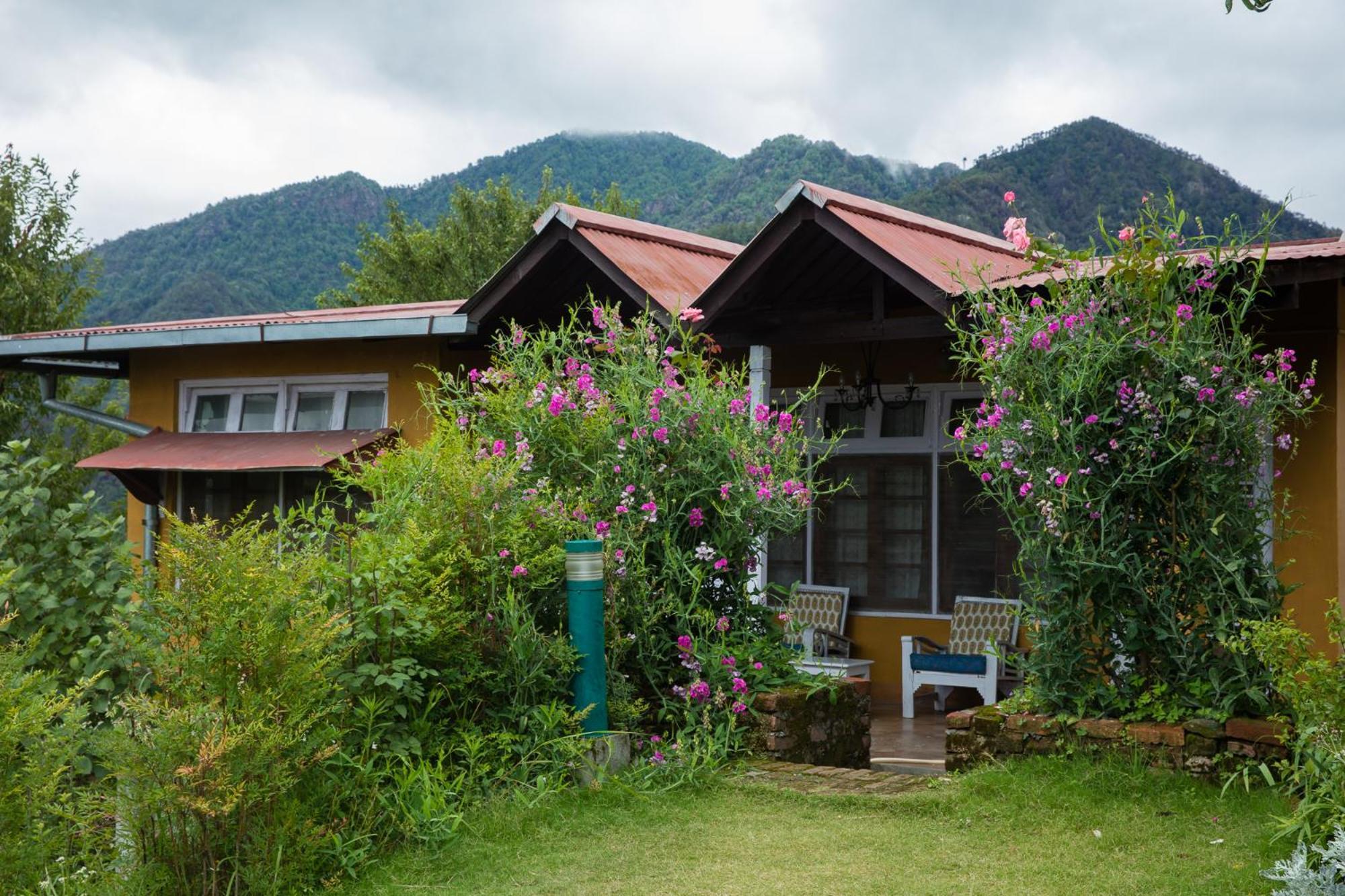 Neemrana's - Ramgarh Bungalows Bagian luar foto